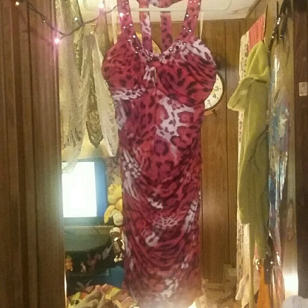 *SALE 1DayLeft* Pink/Red/Black Animal Mini Dress!!